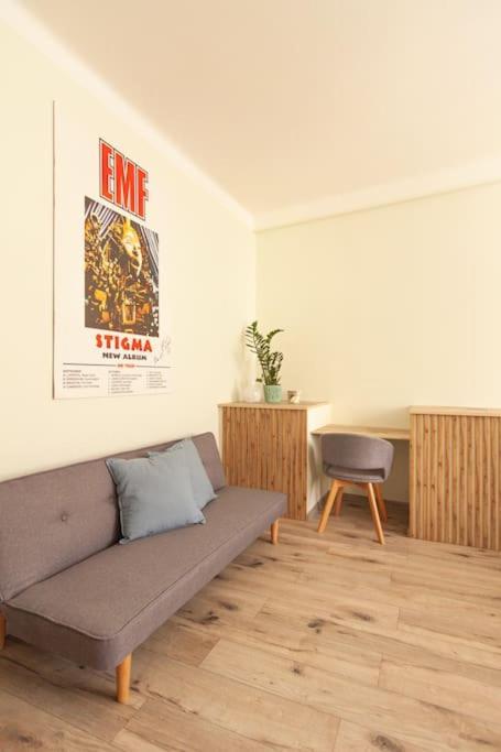 Vysoka Apartman Emf/Stp Μπρατισλάβα Εξωτερικό φωτογραφία