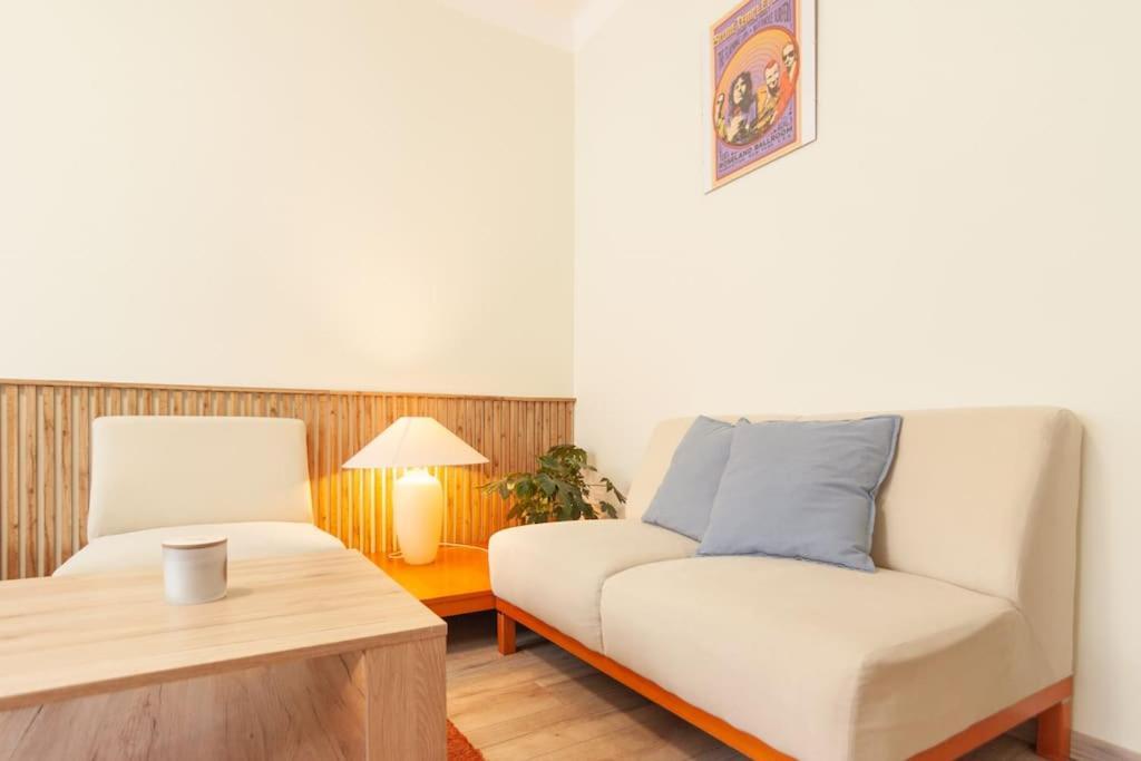 Vysoka Apartman Emf/Stp Μπρατισλάβα Εξωτερικό φωτογραφία